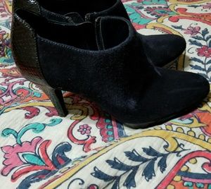 Bandolino Suede Booties